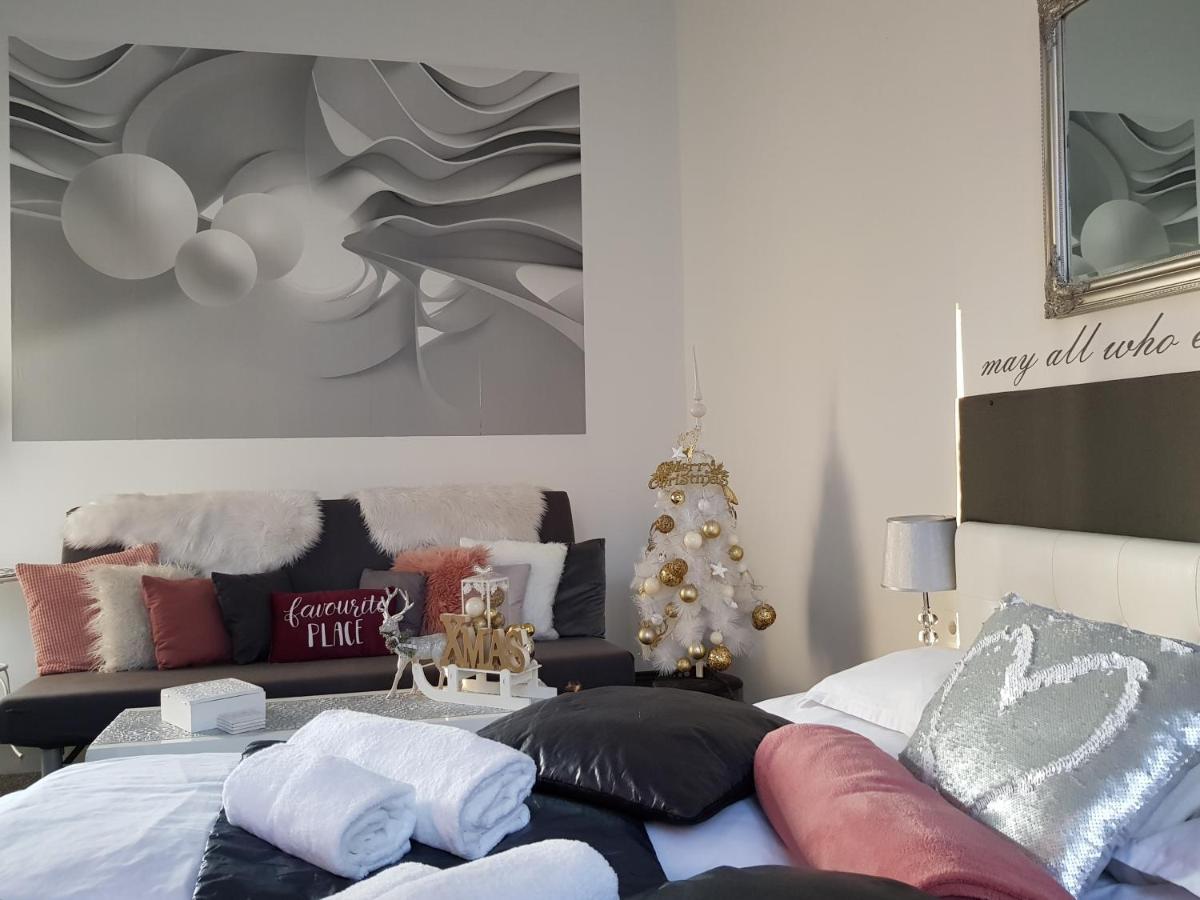 Modern Flat In City Center Budapesta Exterior foto