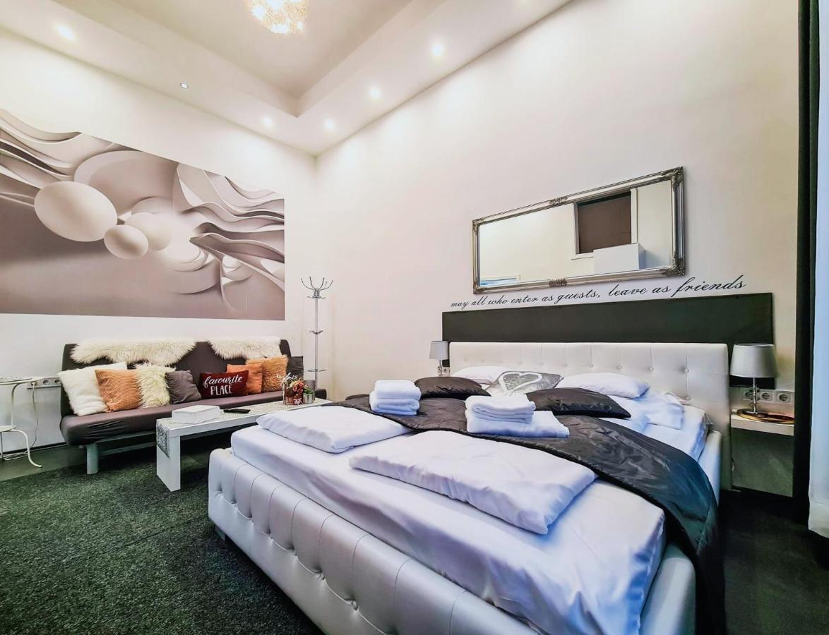Modern Flat In City Center Budapesta Exterior foto